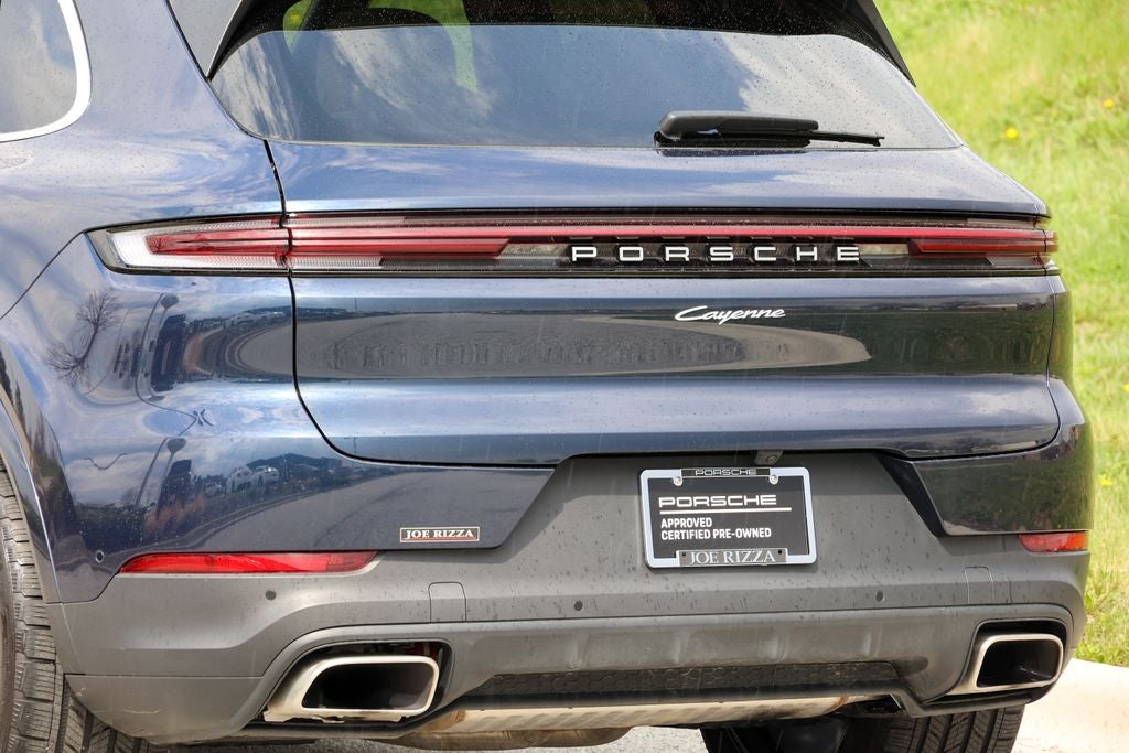 2025 Porsche Cayenne Base