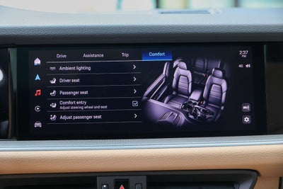 2025 Porsche Cayenne Base