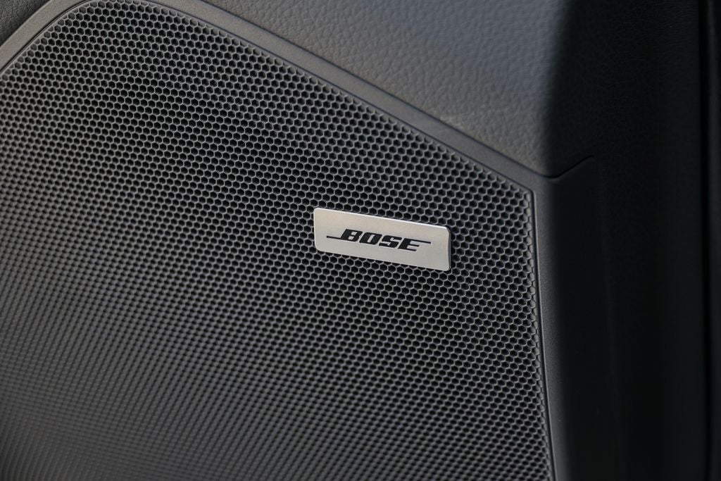 2025 Porsche Cayenne Base