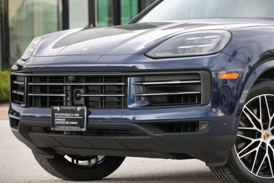 2025 Porsche Cayenne Base