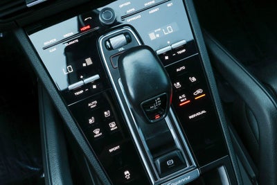 2020 Porsche Cayenne Base
