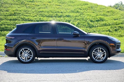2020 Porsche Cayenne Base