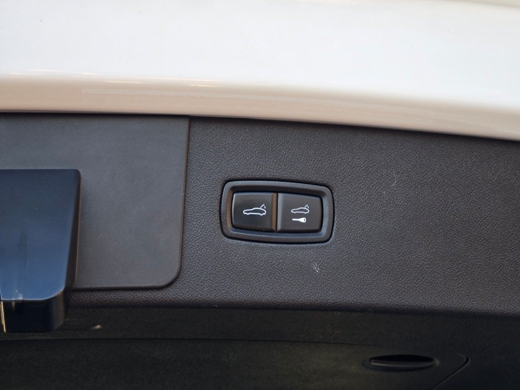 2020 Porsche Cayenne Base