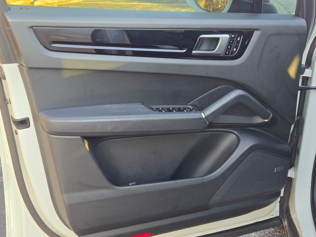 2020 Porsche Cayenne Base