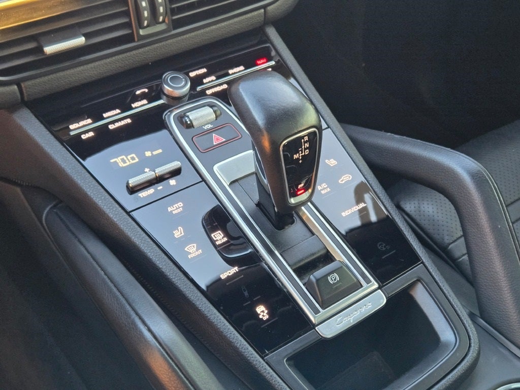 2020 Porsche Cayenne Base