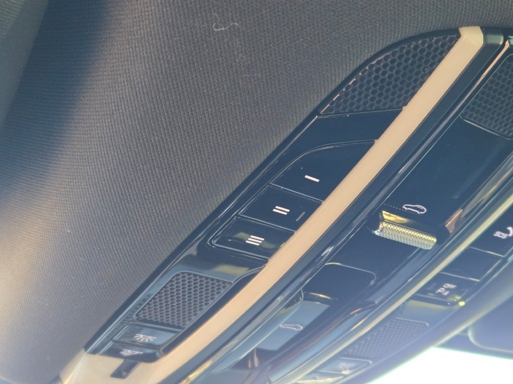 2020 Porsche Cayenne Base