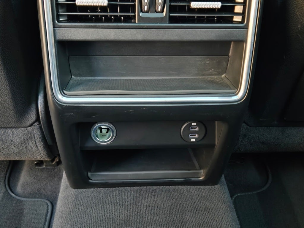 2020 Porsche Cayenne Base