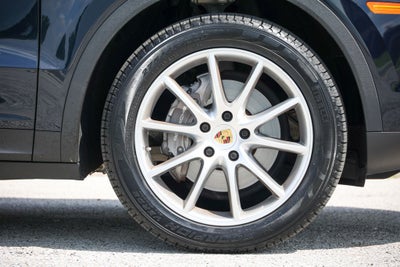 2020 Porsche Cayenne Base