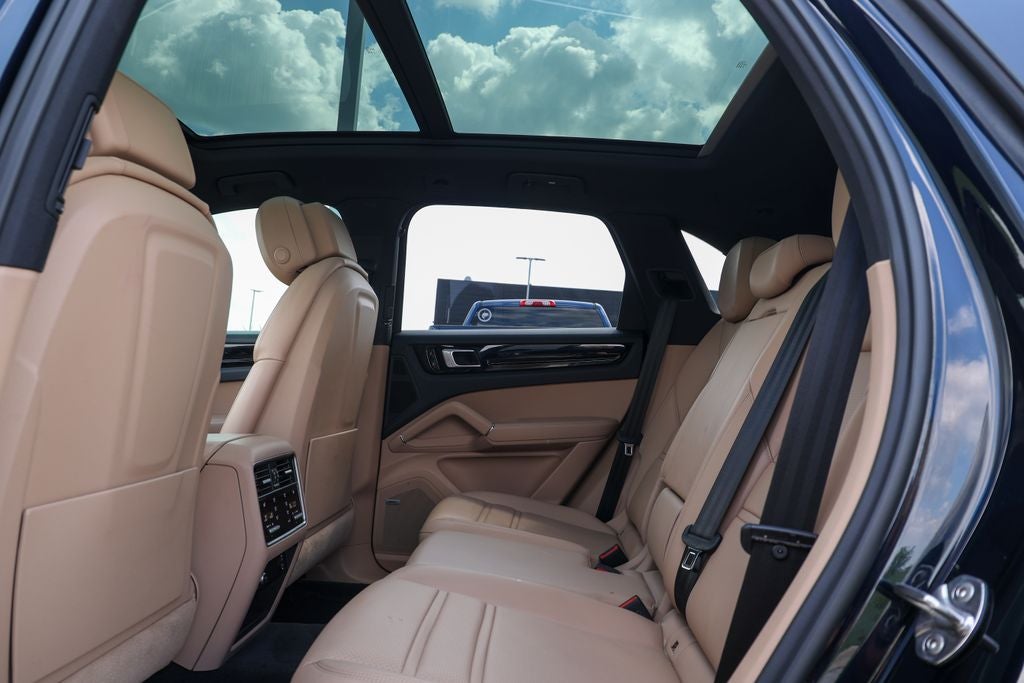 2020 Porsche Cayenne Base