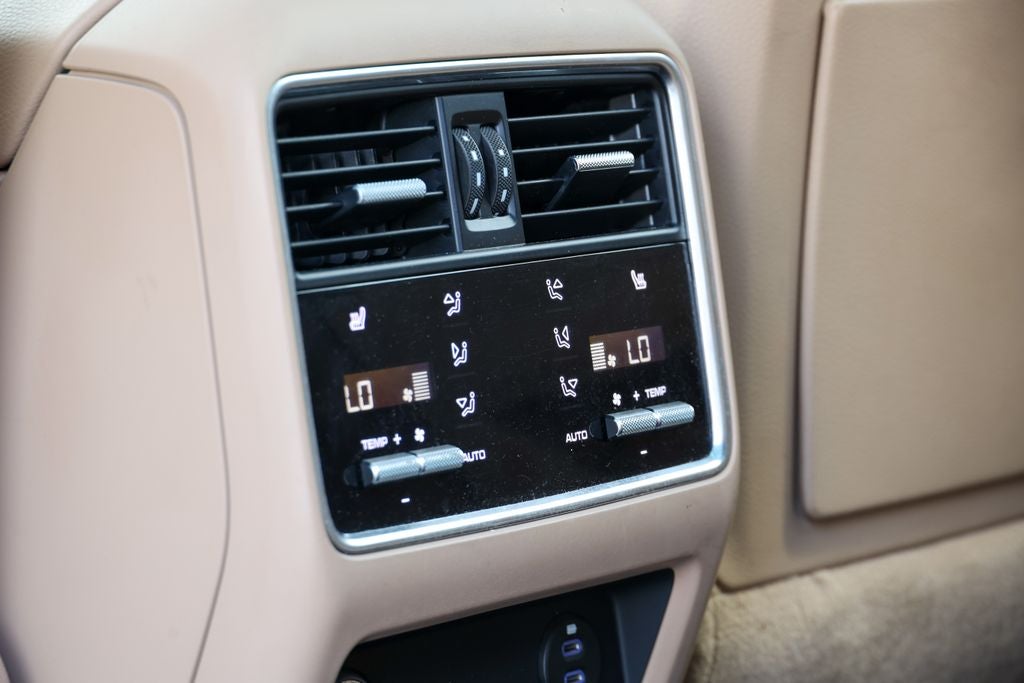 2020 Porsche Cayenne Base