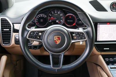 2020 Porsche Cayenne Base