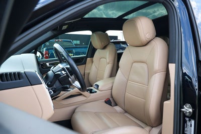 2020 Porsche Cayenne Base