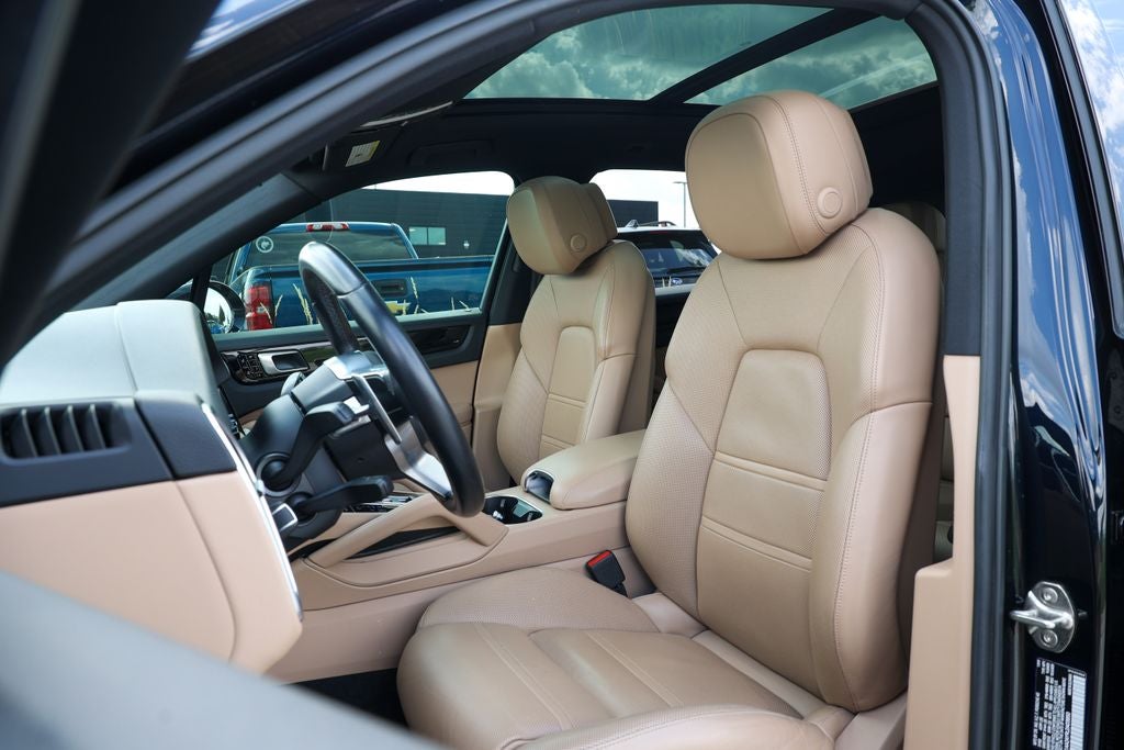 2020 Porsche Cayenne Base
