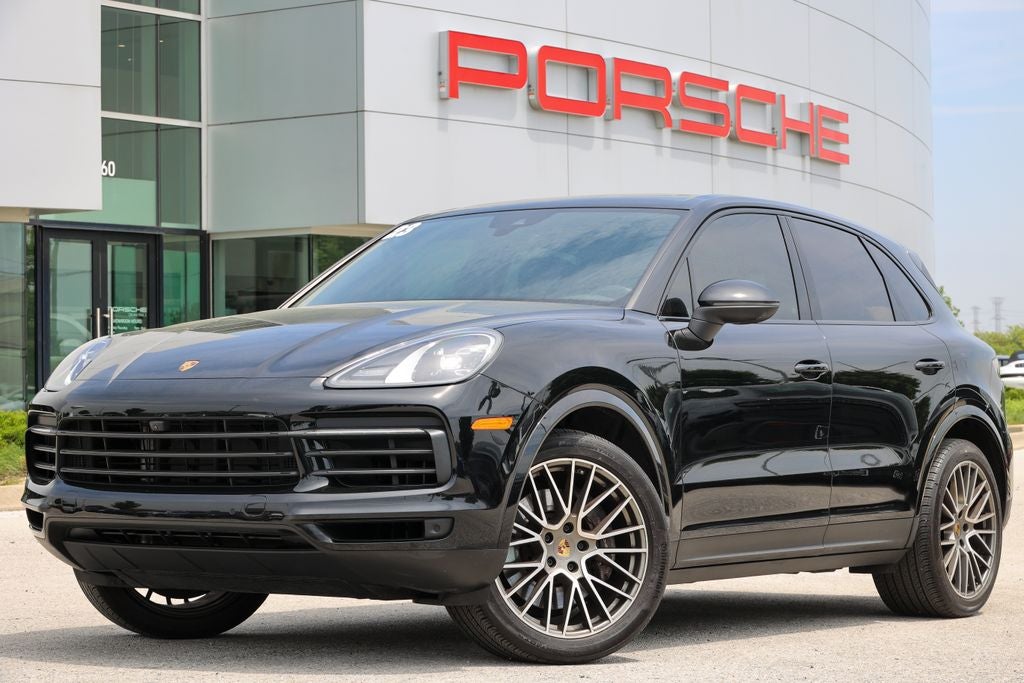 2023 Porsche Cayenne Base