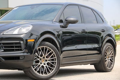 2023 Porsche Cayenne Base
