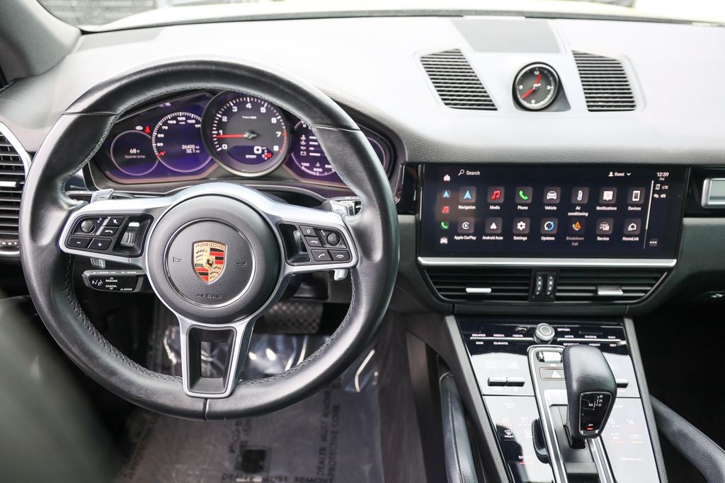2023 Porsche Cayenne Base