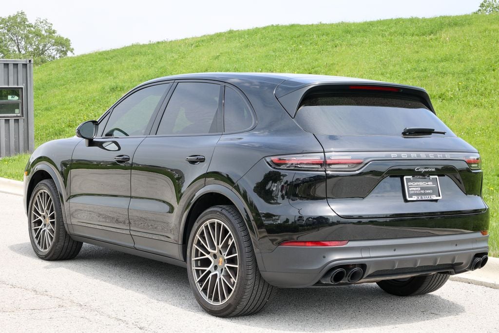 2023 Porsche Cayenne Base