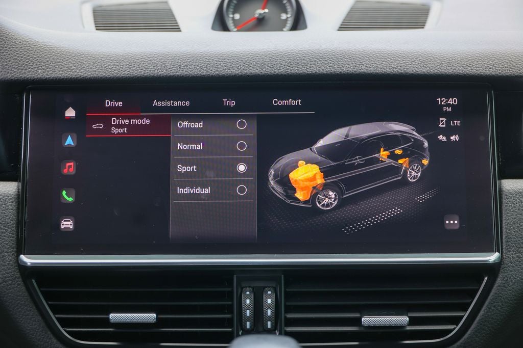 2023 Porsche Cayenne Base