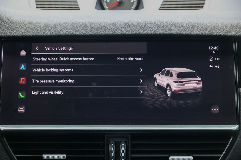 2023 Porsche Cayenne Base