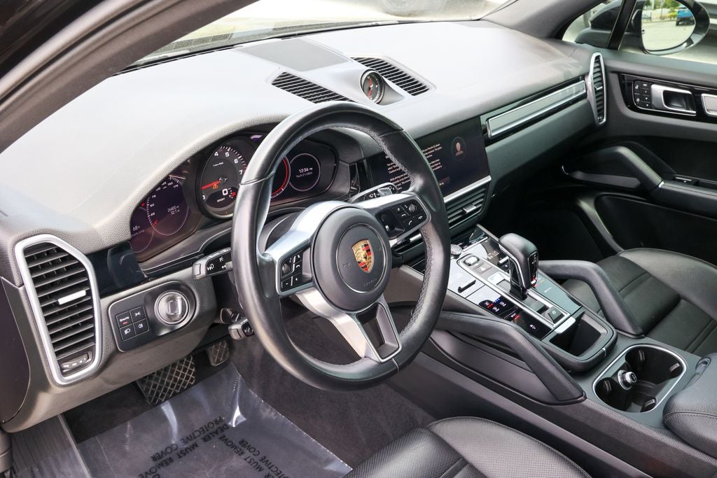 2023 Porsche Cayenne Base