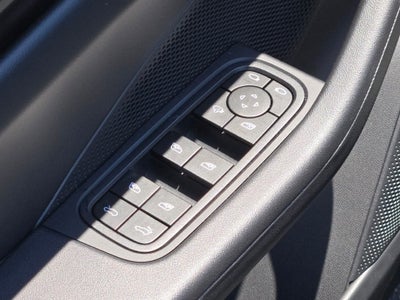 2024 Porsche Macan Electric 4