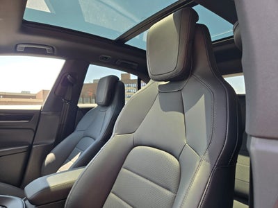 2024 Porsche Macan Electric 4