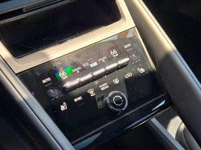 2024 Porsche Macan Electric 4