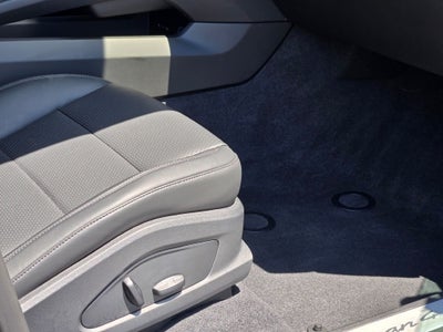 2024 Porsche Macan Electric 4