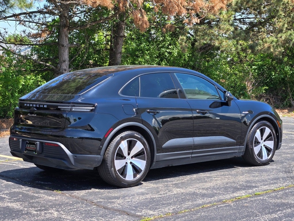 2024 Porsche Macan Electric 4