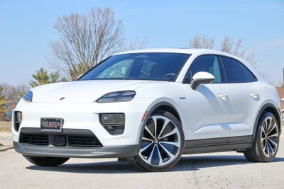 2025 Porsche Macan Electric 4