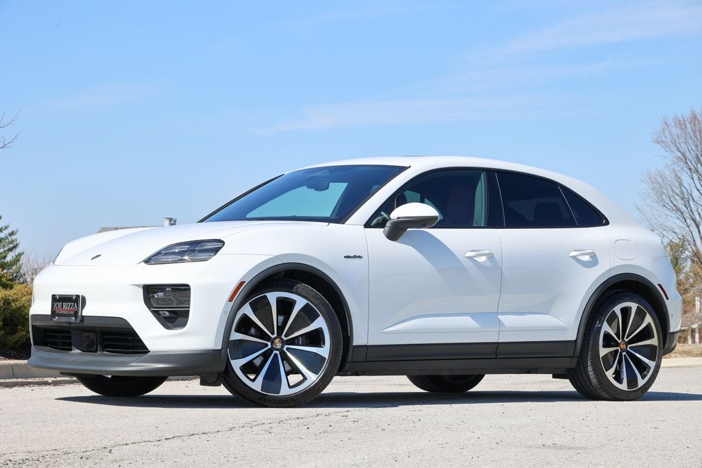 2025 Porsche Macan Electric 4