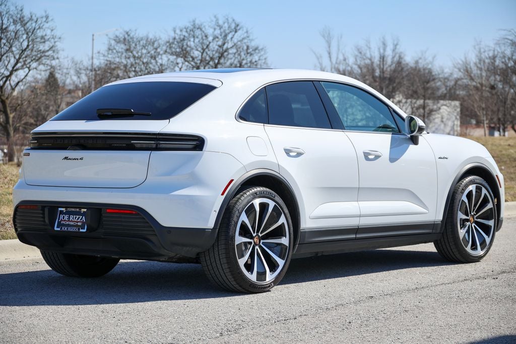 2025 Porsche Macan Electric 4