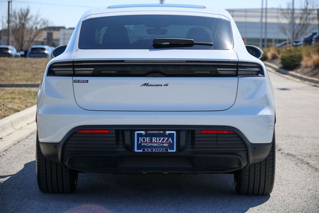 2025 Porsche Macan Electric 4
