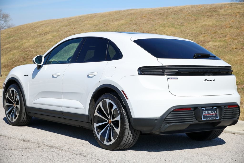 2025 Porsche Macan Electric 4