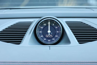 2025 Porsche Macan Electric 4