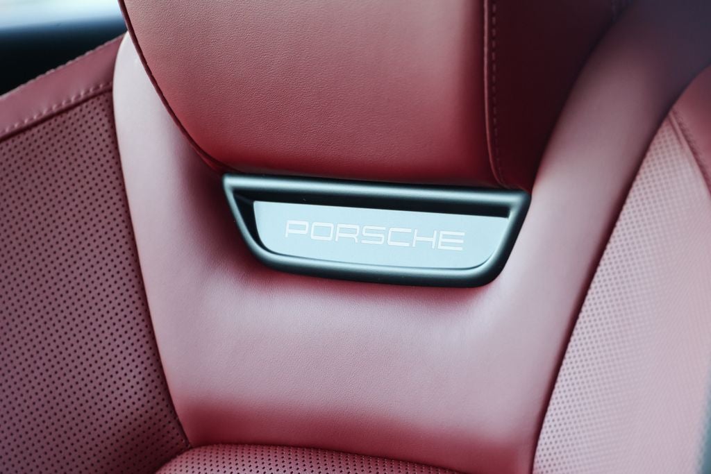 2025 Porsche Macan Electric 4