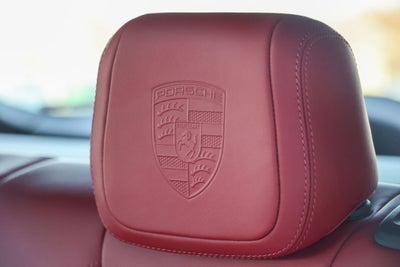 2025 Porsche Macan Electric 4