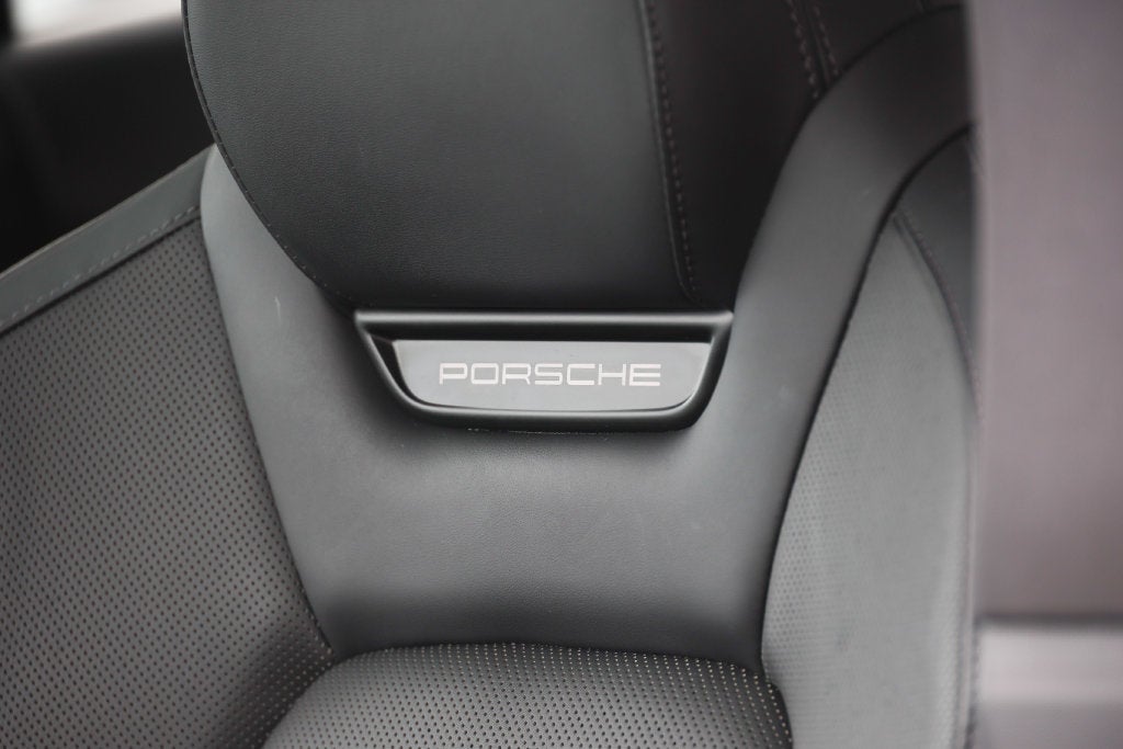 2025 Porsche Macan Electric 4