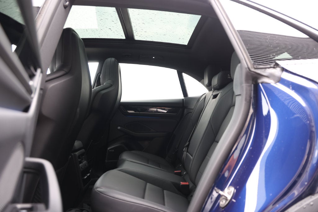2025 Porsche Macan Electric 4