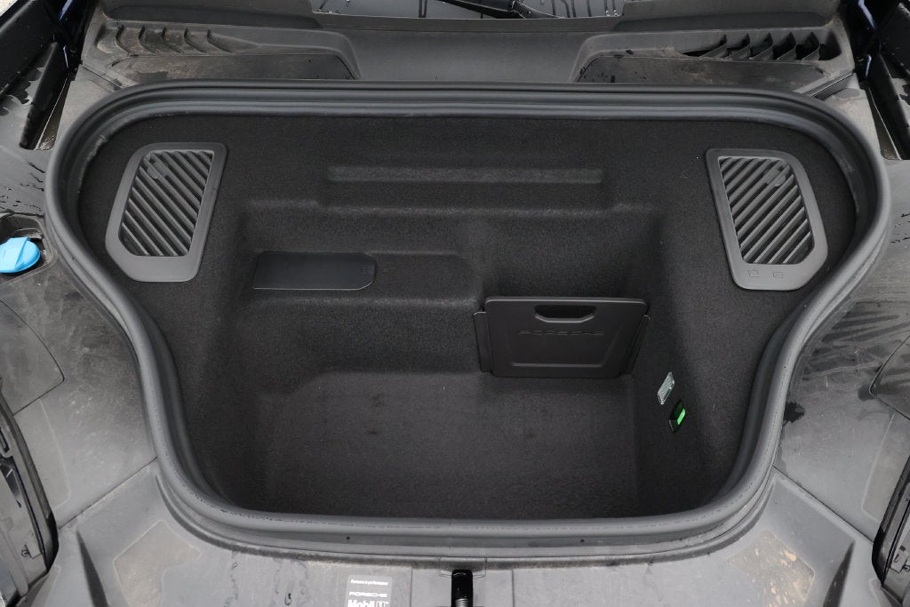 2025 Porsche Macan Electric 4
