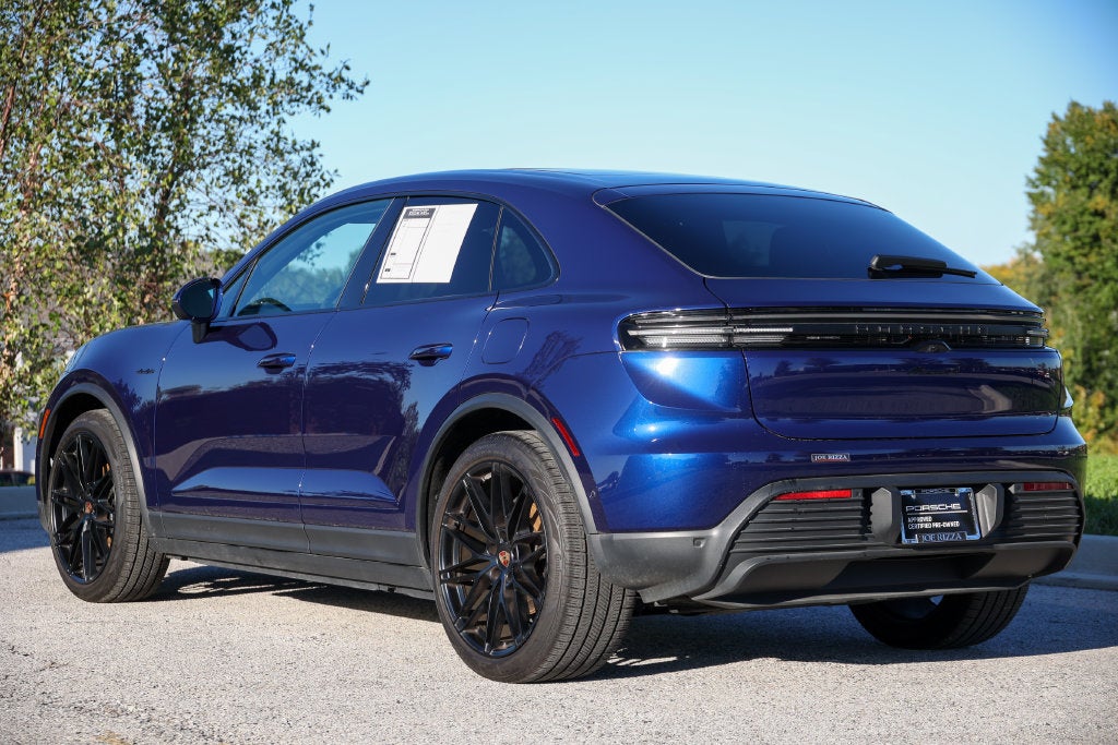 2025 Porsche Macan Electric 4