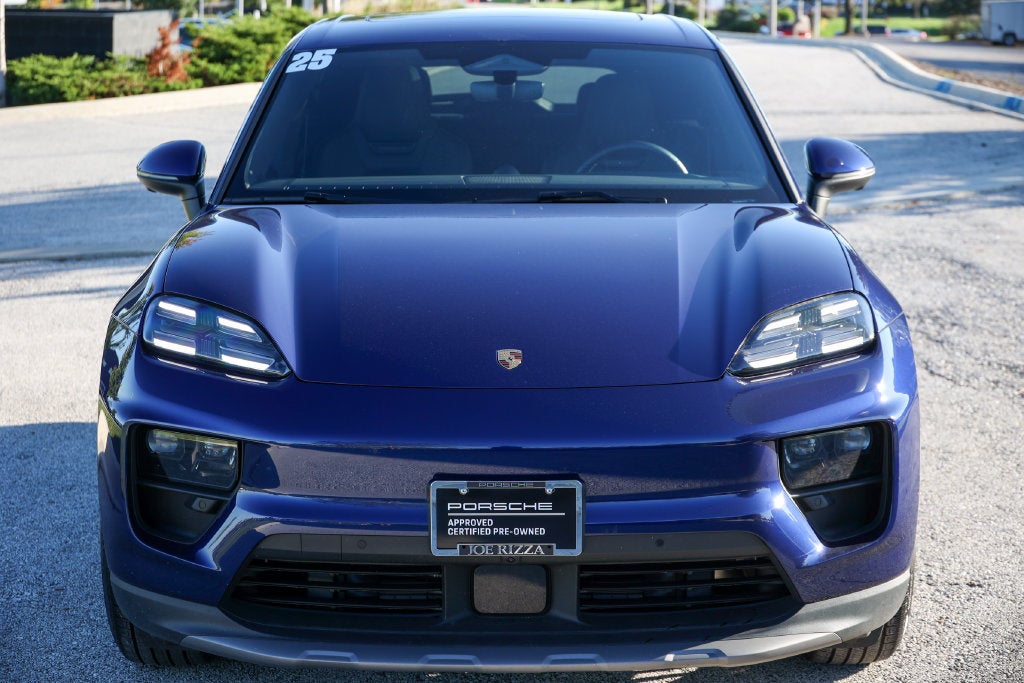 2025 Porsche Macan Electric 4