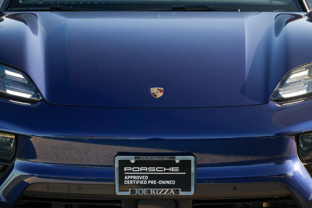 2025 Porsche Macan Electric 4