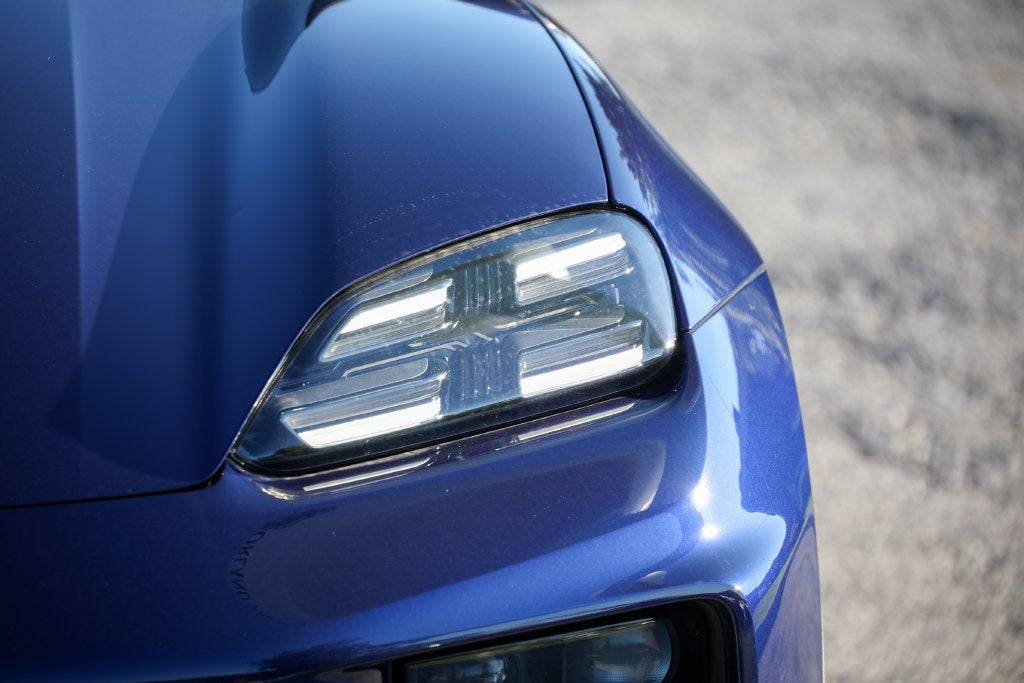 2025 Porsche Macan Electric 4