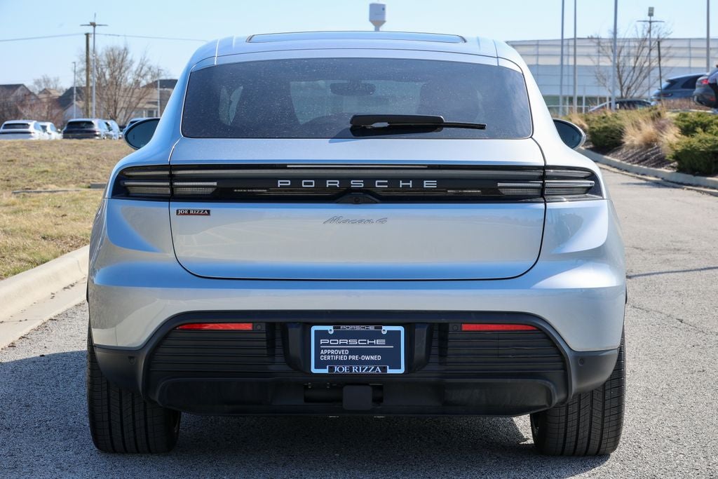 2025 Porsche Macan Electric 4