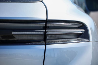 2025 Porsche Macan Electric 4