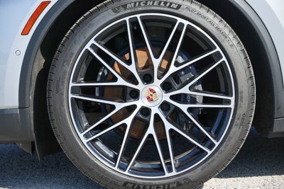 2025 Porsche Macan Electric 4