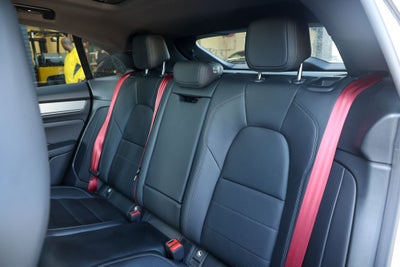 2025 Porsche Macan Electric 4