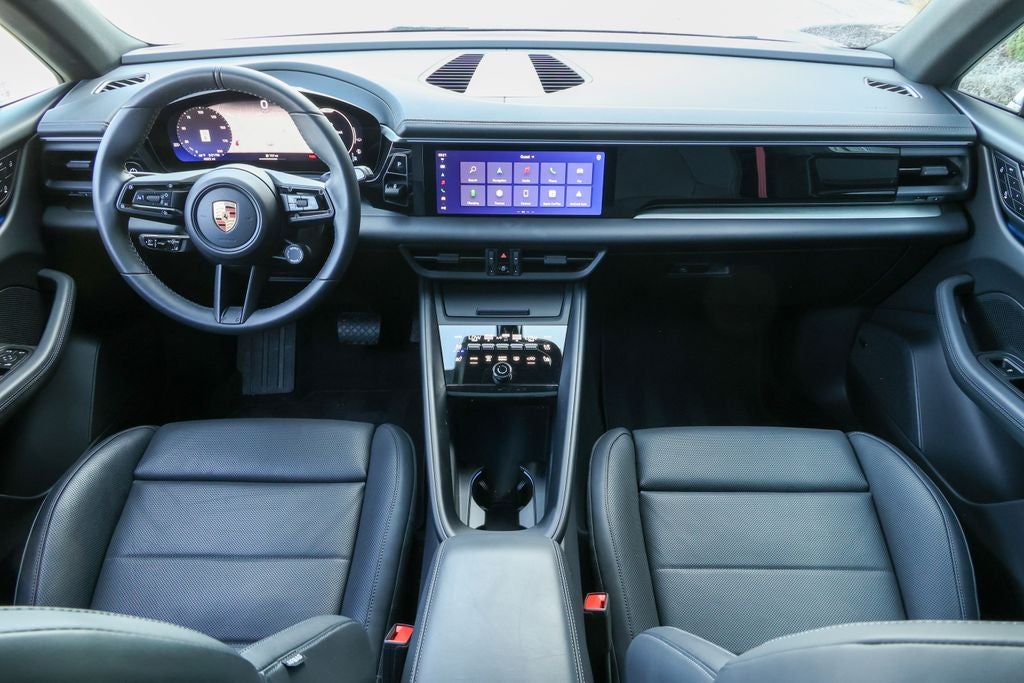 2025 Porsche Macan Electric 4