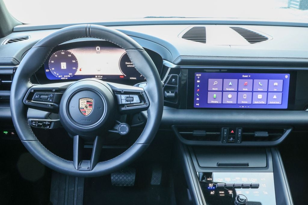 2025 Porsche Macan Electric 4